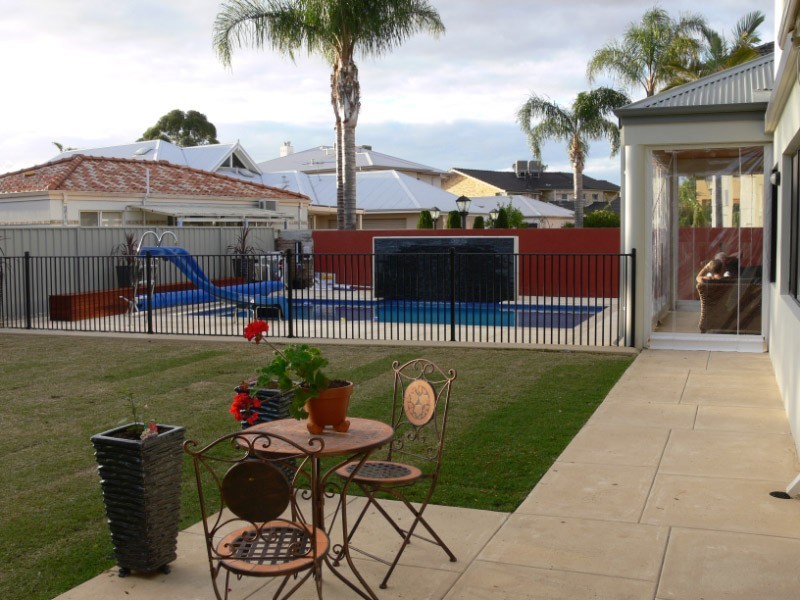 34 Darlot Crescent, South Perth WA 6151