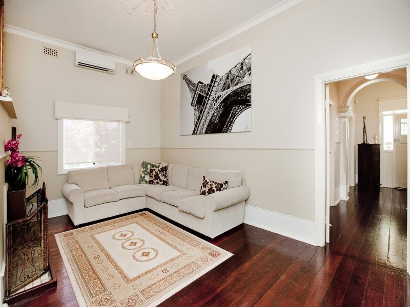 77 McMaster Street, Victoria Park WA 6100