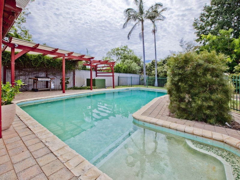 112 Welwyn Avenue, Salter Point WA 6152