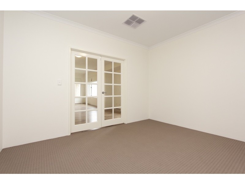 9A Isobel Street, Bentley WA 6102