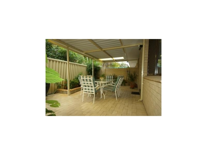 6A Cale Street, Como WA 6152