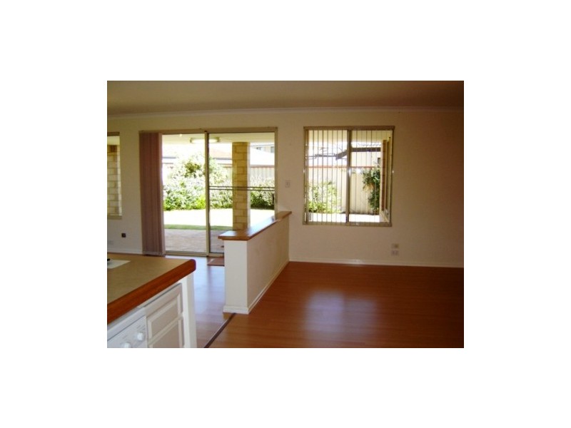 22 Kardan Court, Karawara WA 6152