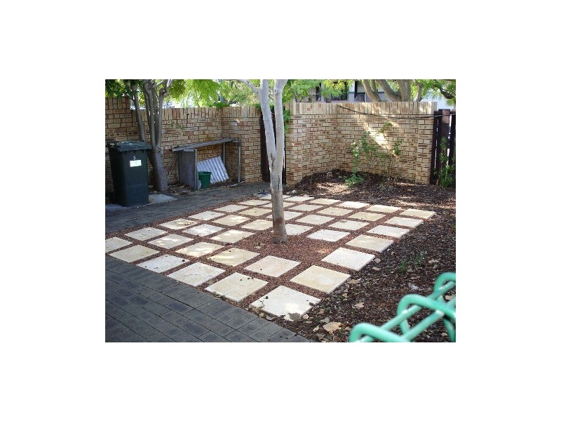 1/3 Strickland Street, South Perth WA 6151