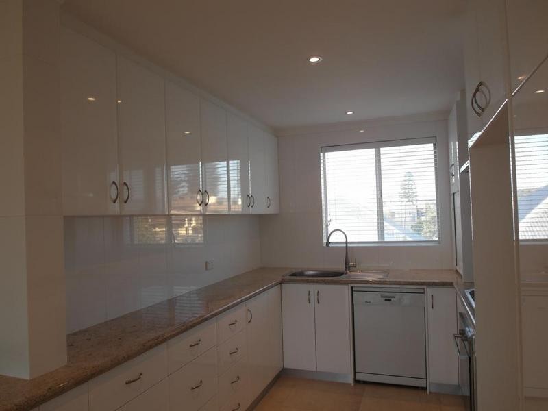 9/58 Marine Parade, Cottesloe WA 6011