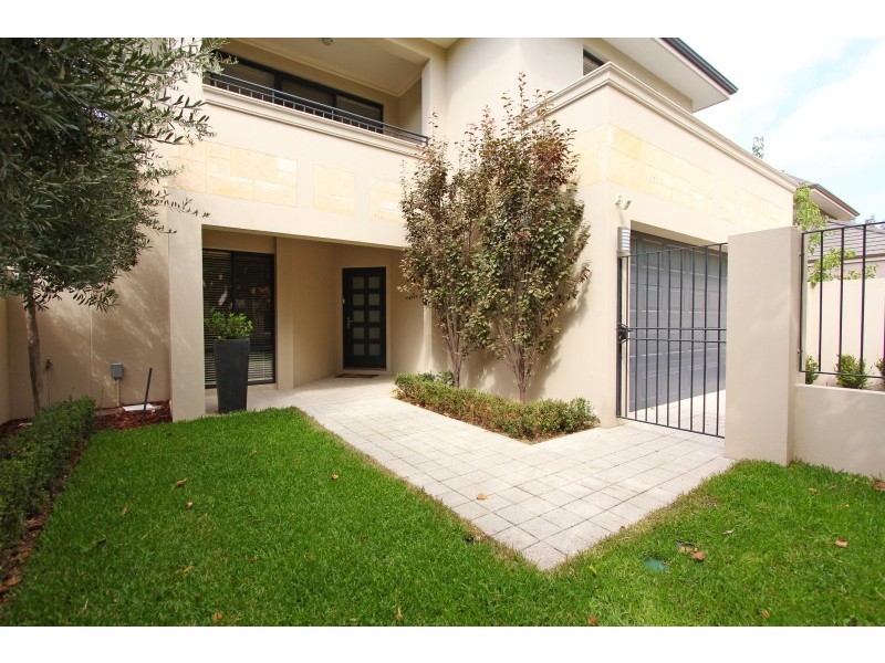 7B Karoo Street, South Perth WA 6151