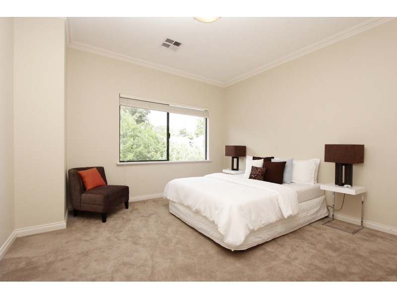 7B Karoo Street, South Perth WA 6151