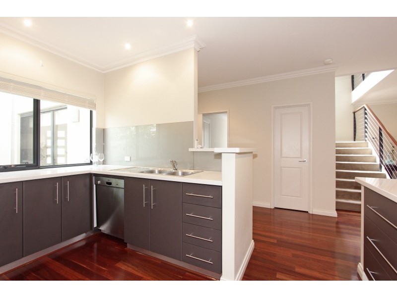 7B Karoo Street, South Perth WA 6151