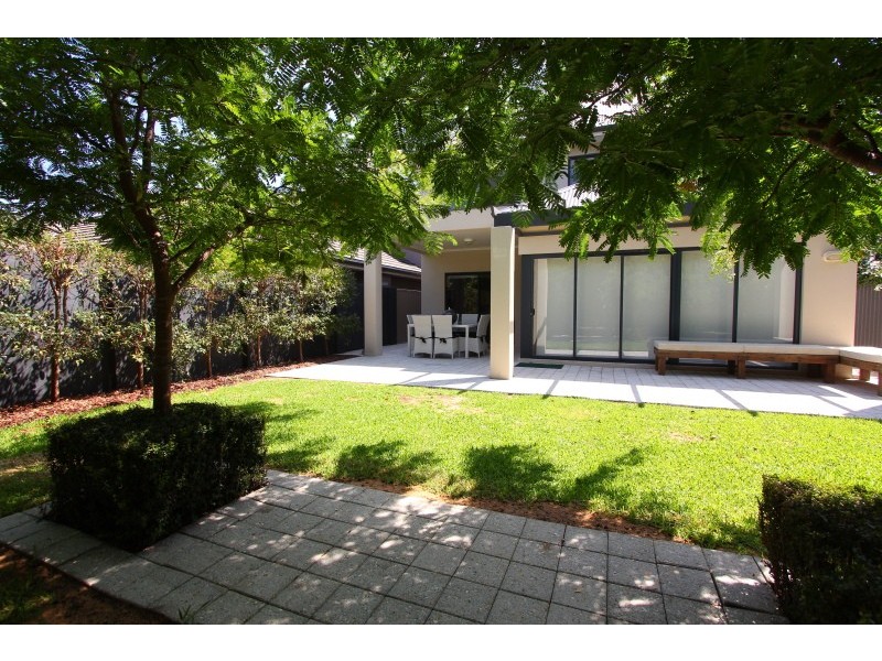 7B Karoo Street, South Perth WA 6151