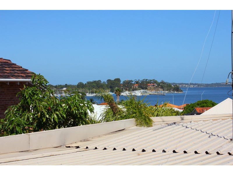 3/12 Robert Street, Como WA 6152