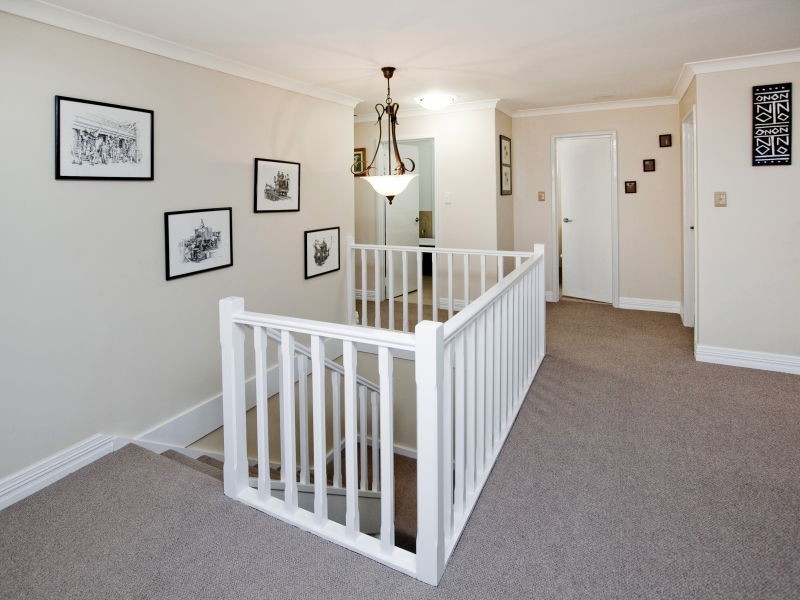 32A Letchworth Centre Avenue, Salter Point WA 6152