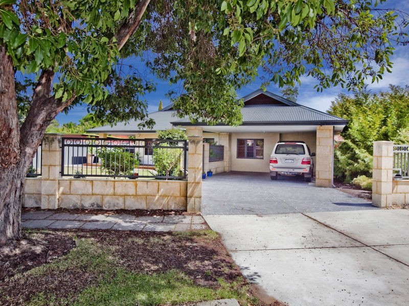 43 Bickley Crescent, Manning WA 6152