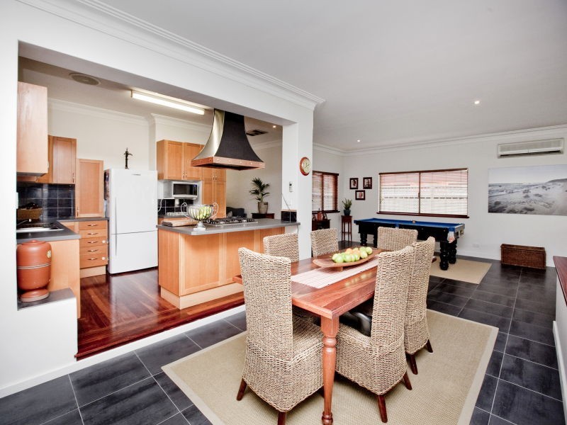 43 Bickley Crescent, Manning WA 6152