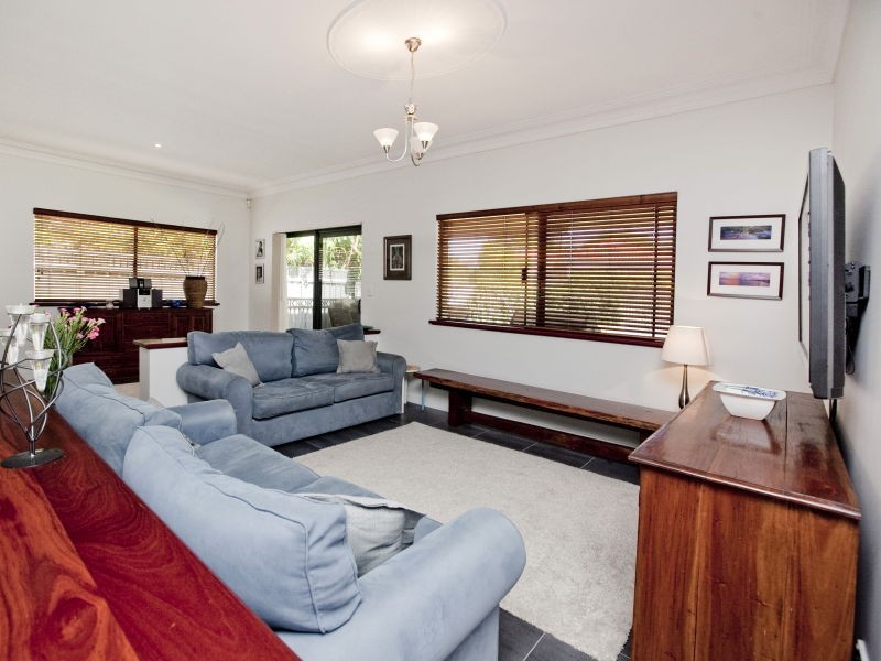 43 Bickley Crescent, Manning WA 6152