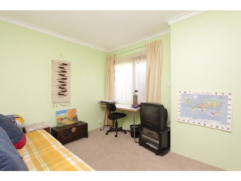 28B Temple Street, Victoria Park WA 6100