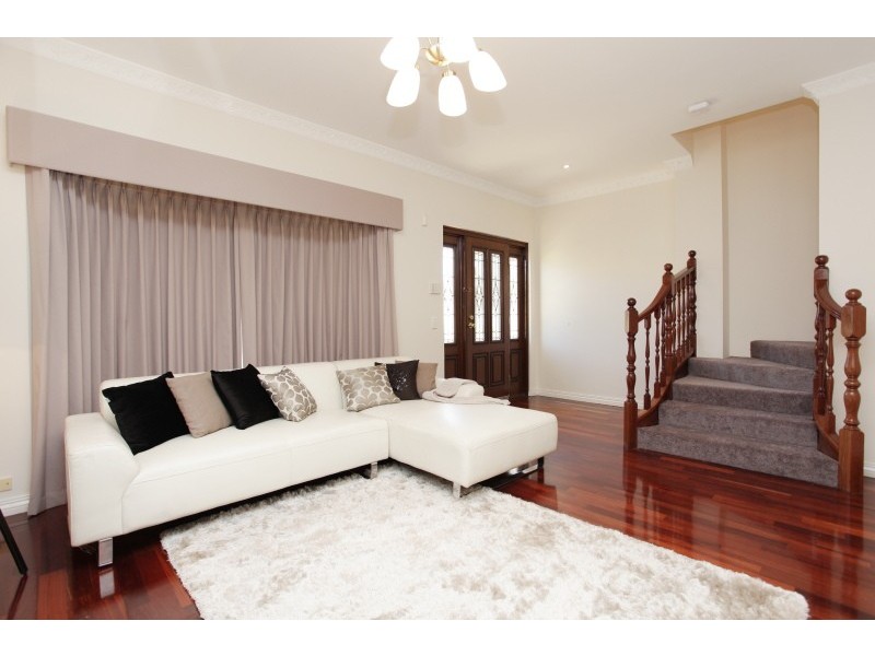 9 Heppingstone Street, South Perth WA 6151