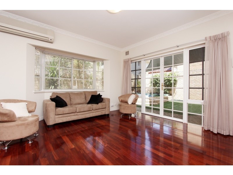 9 Heppingstone Street, South Perth WA 6151