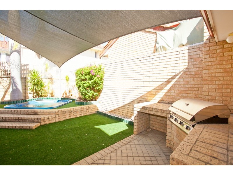 9 Heppingstone Street, South Perth WA 6151