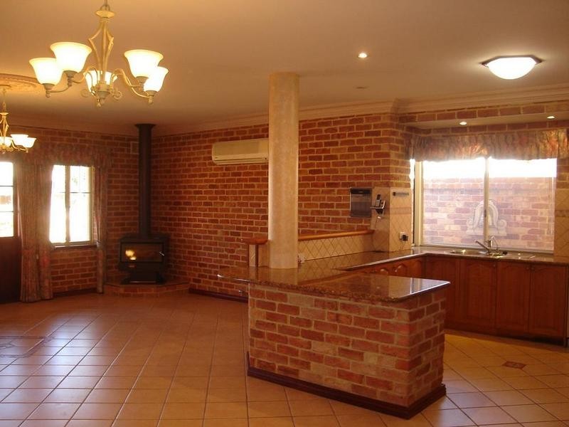 59 River Way, Salter Point WA 6152