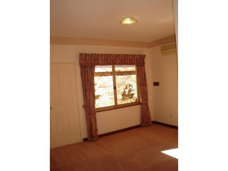 59 River Way, Salter Point WA 6152