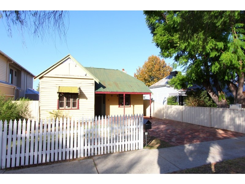 14 Hubert Street, East Victoria Park WA 6101