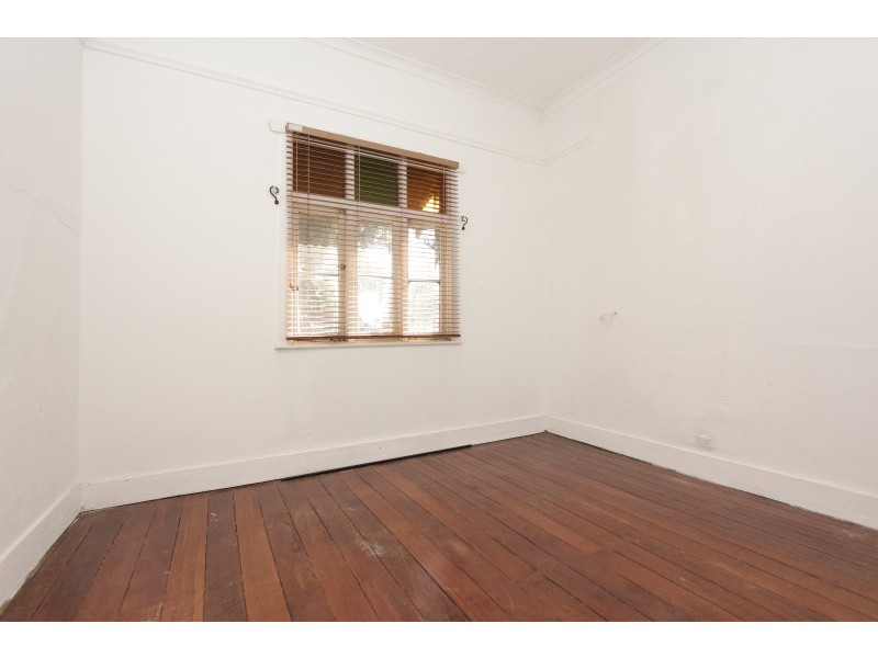 14 Hubert Street, East Victoria Park WA 6101