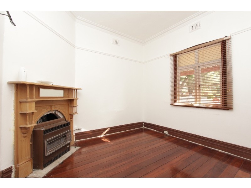 14 Hubert Street, East Victoria Park WA 6101