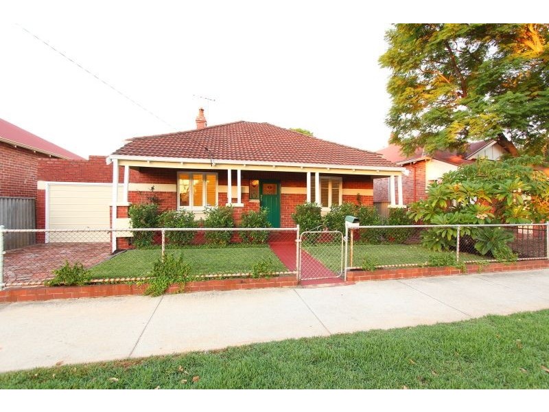 38 Washington Street, Victoria Park WA 6100