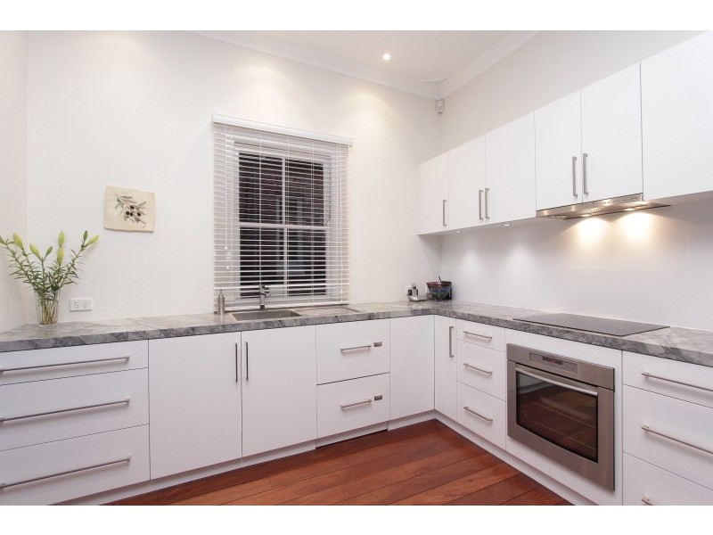 38 Washington Street, Victoria Park WA 6100