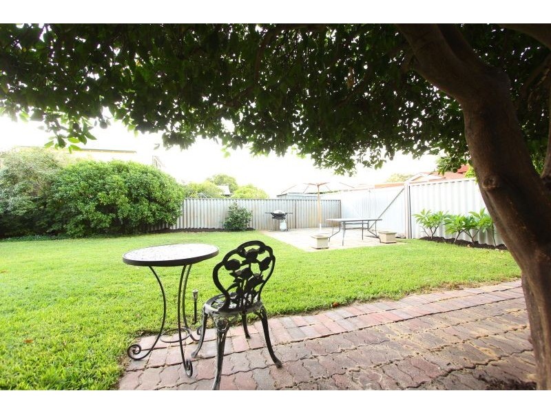 38 Washington Street, Victoria Park WA 6100