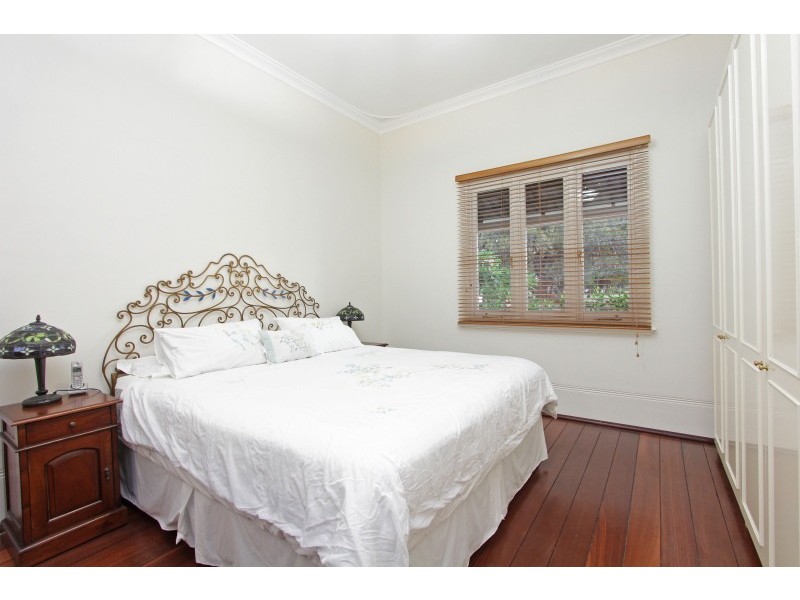 38 Washington Street, Victoria Park WA 6100