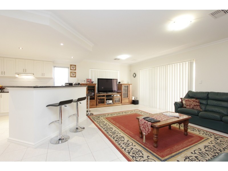 73A Planet Street, Carlisle WA 6101