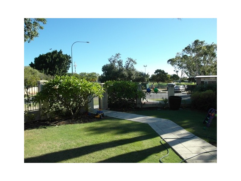 42 Sandgate, South Perth WA 6151