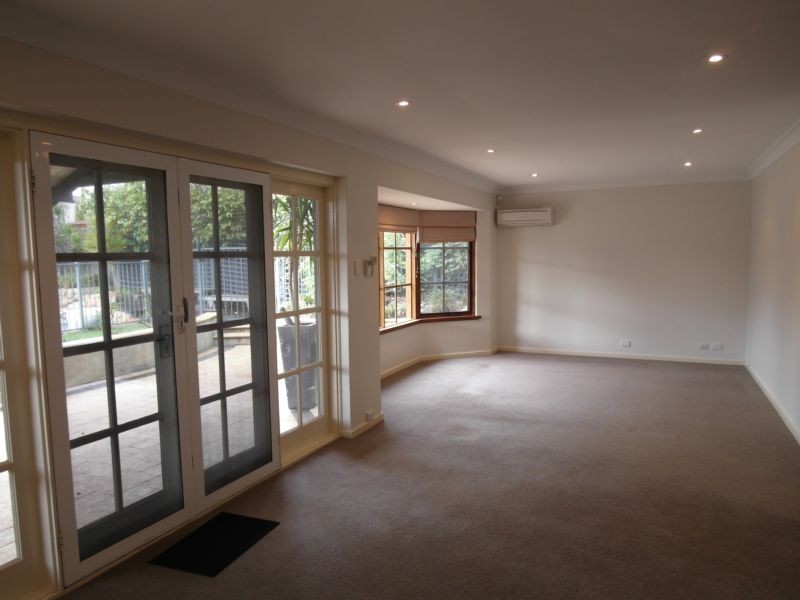 42 Sandgate, South Perth WA 6151