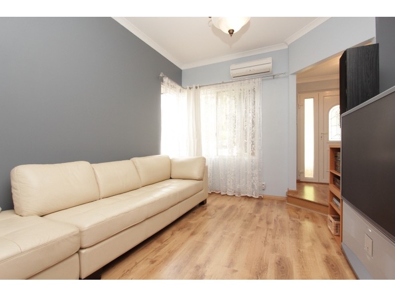 67 Teague Street, Victoria Park WA 6100