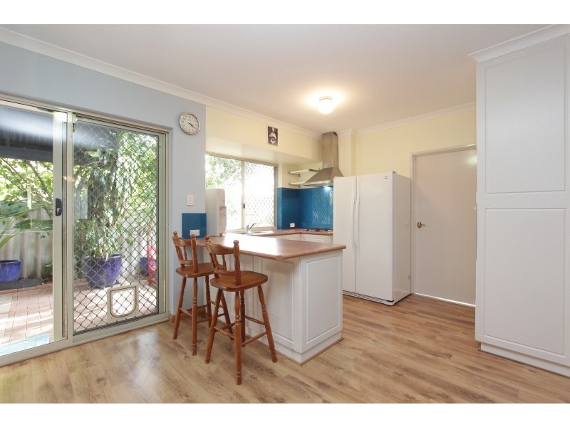 67 Teague Street, Victoria Park WA 6100