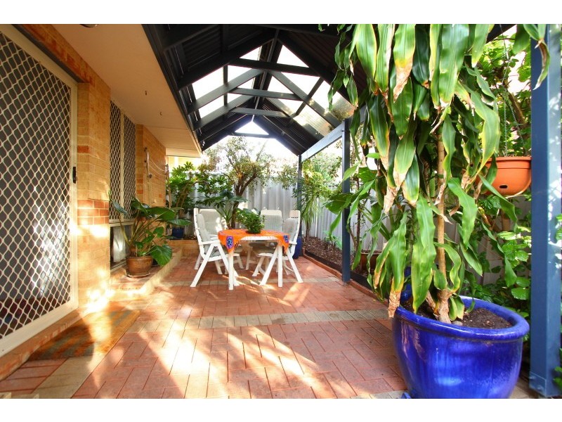 67 Teague Street, Victoria Park WA 6100