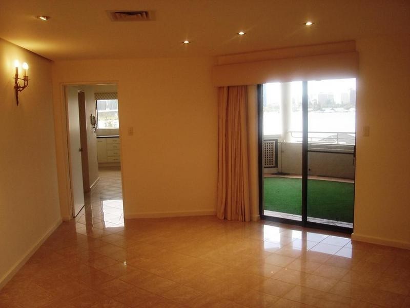 11/1 Queen Street, South Perth WA 6151