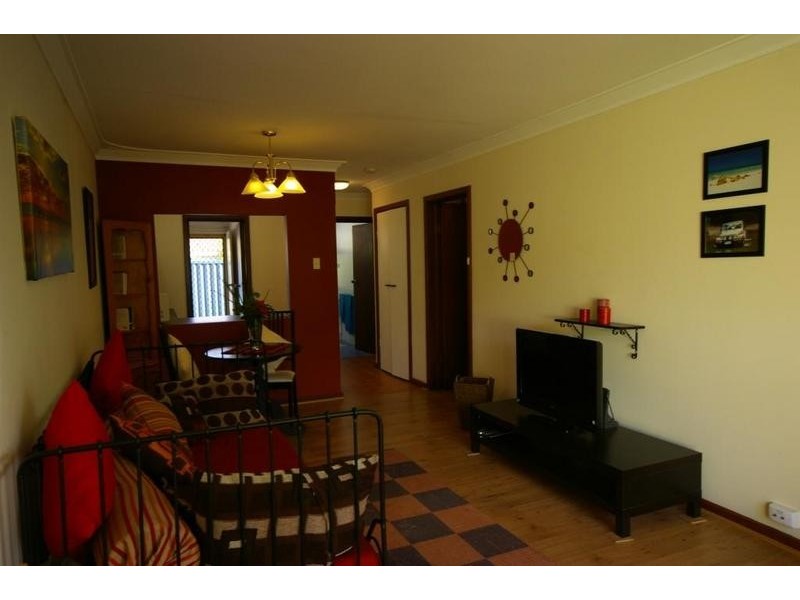 19D Park Street, Como WA 6152