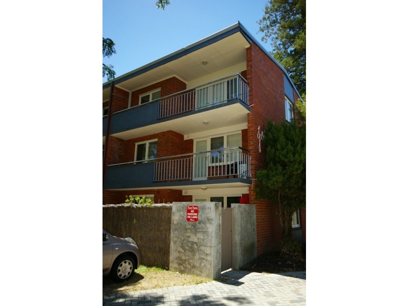 6/106 McDonald Street, Como WA 6152