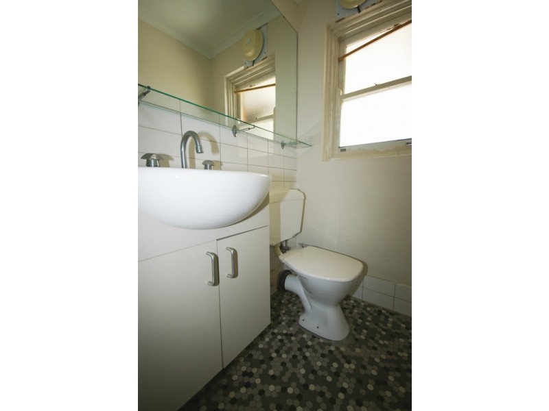 6/106 McDonald Street, Como WA 6152