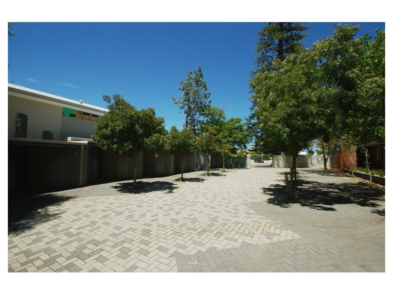 6/106 McDonald Street, Como WA 6152