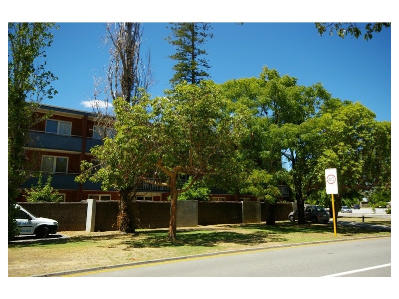 6/106 McDonald Street, Como WA 6152