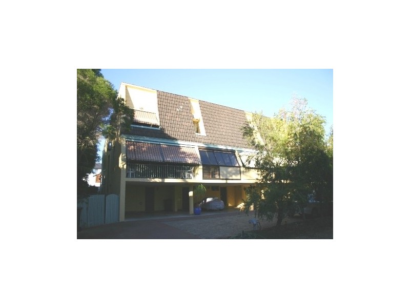 8/12 Mill Point Rd, South Perth WA 6151