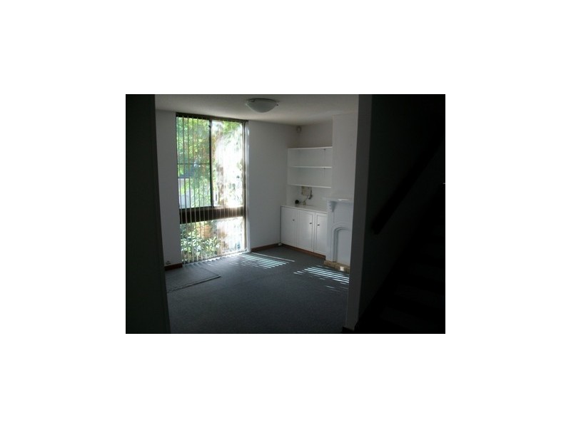 8/12 Mill Point Rd, South Perth WA 6151