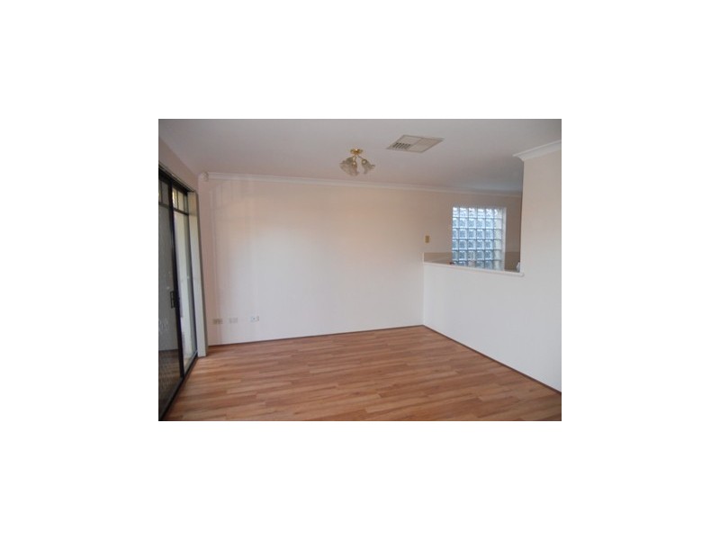 G/8 Warwick Street, St James WA 6102