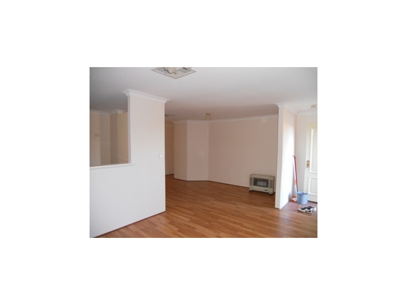 G/8 Warwick Street, St James WA 6102