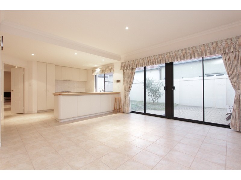 1/46 Strickland Street, South Perth WA 6151