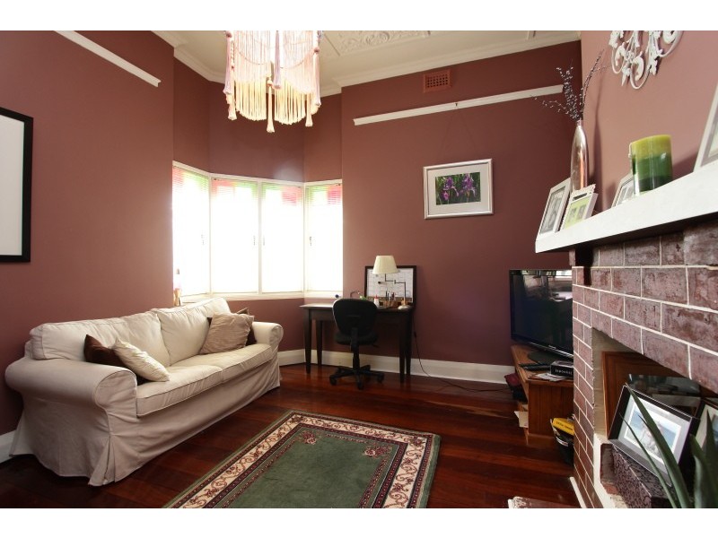 66 Leonard Street, Victoria Park WA 6100