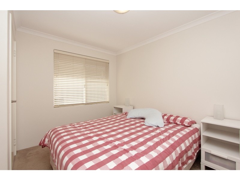 15 Galaxy Way, Carlisle WA 6101
