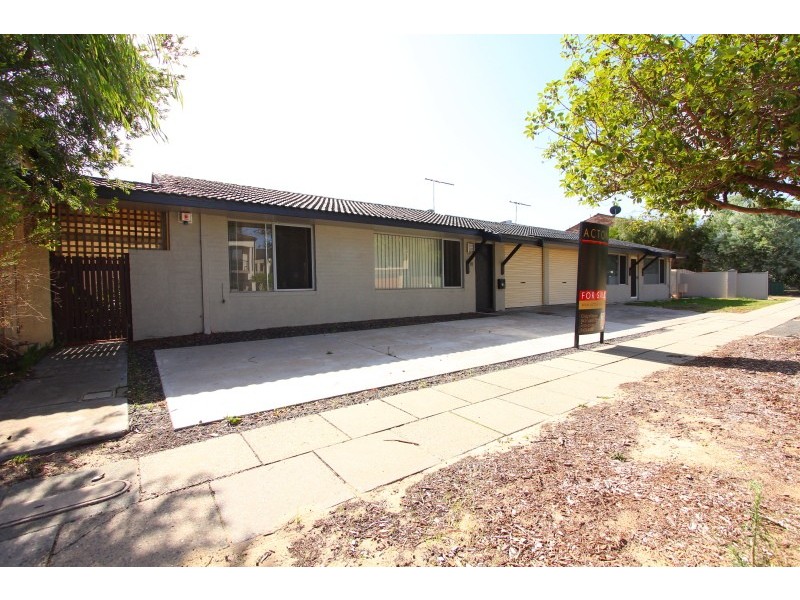 10 Saunders Street, Como WA 6152